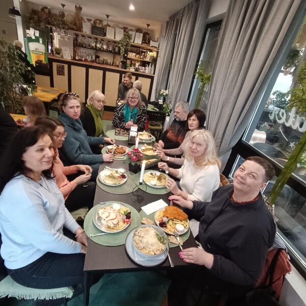 Kopīgas pusdienas spēku atjaunošanai