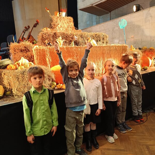 Koncerta "LENESONS DODAS UZ LAUKIEM" apmeklējums