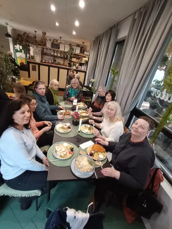 Kopīgas pusdienas spēku atjaunošanai