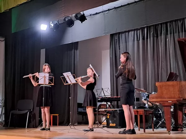 Flautu trio